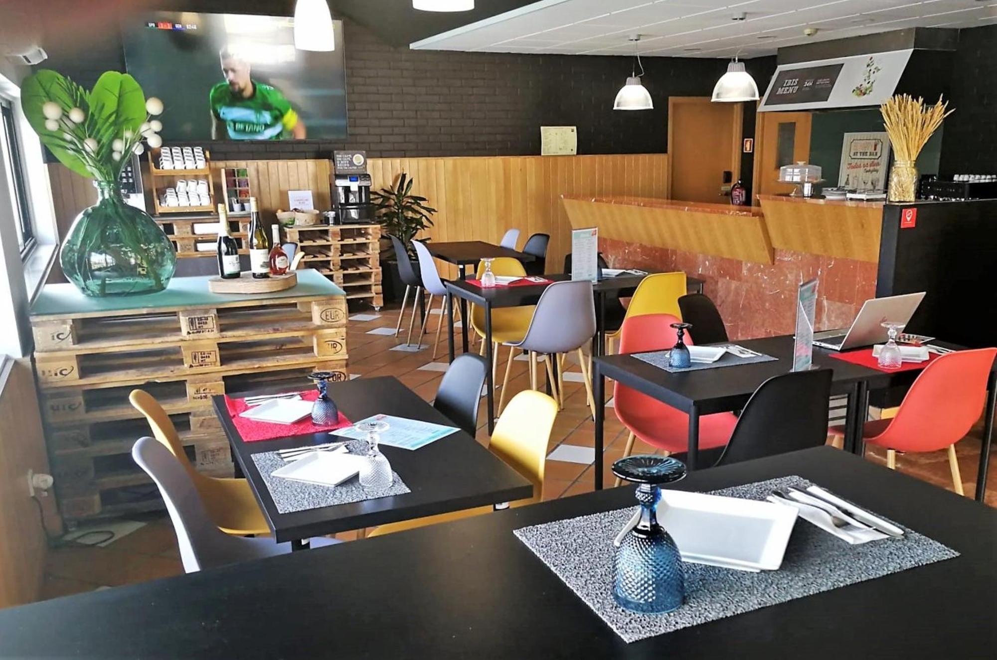 Hotel ibis Leiria Fatima Esterno foto