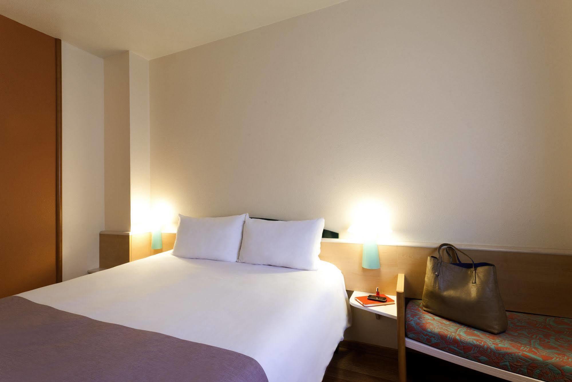 Hotel ibis Leiria Fatima Esterno foto